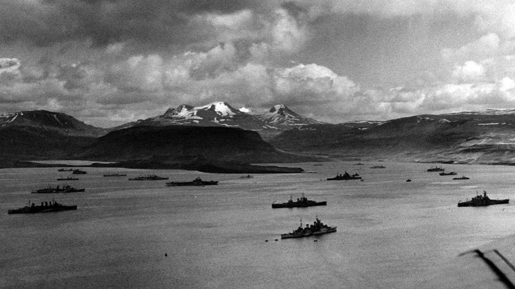 Convoy aliado rumbo a Islandia en 1943.