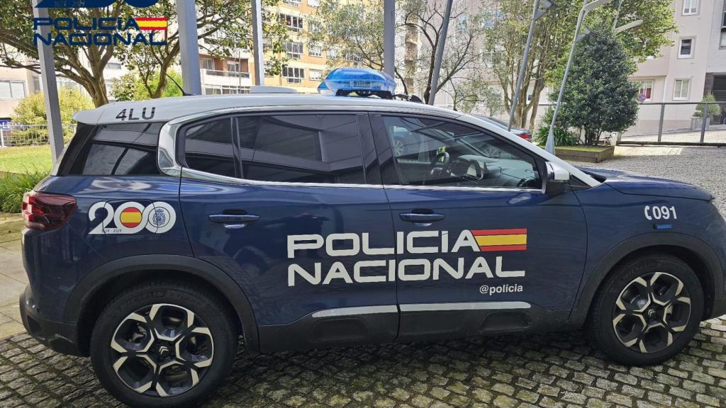 Coche de la Policía Nacional en Vigo.