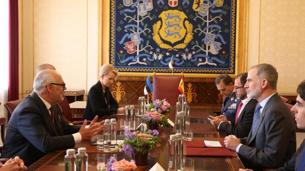 El Rey Felipe VI y el presidente de Estonia, Alar Karis.