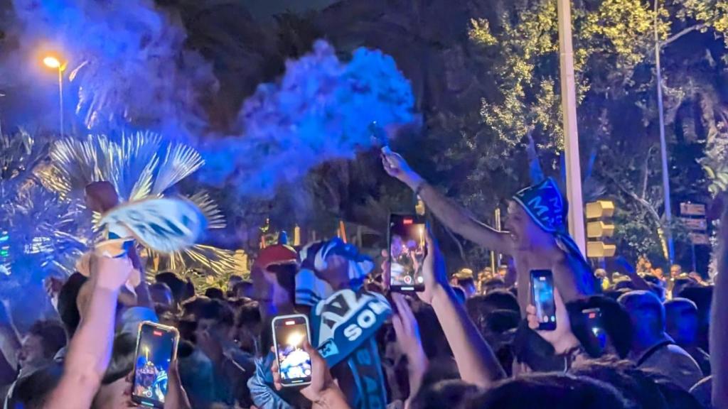 Imágenes de la celebración del ascenso del Málaga a Segunda División.