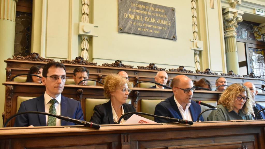 La bancada del Grupo Municipal Socialista en el Ayuntamiento de Valladolid