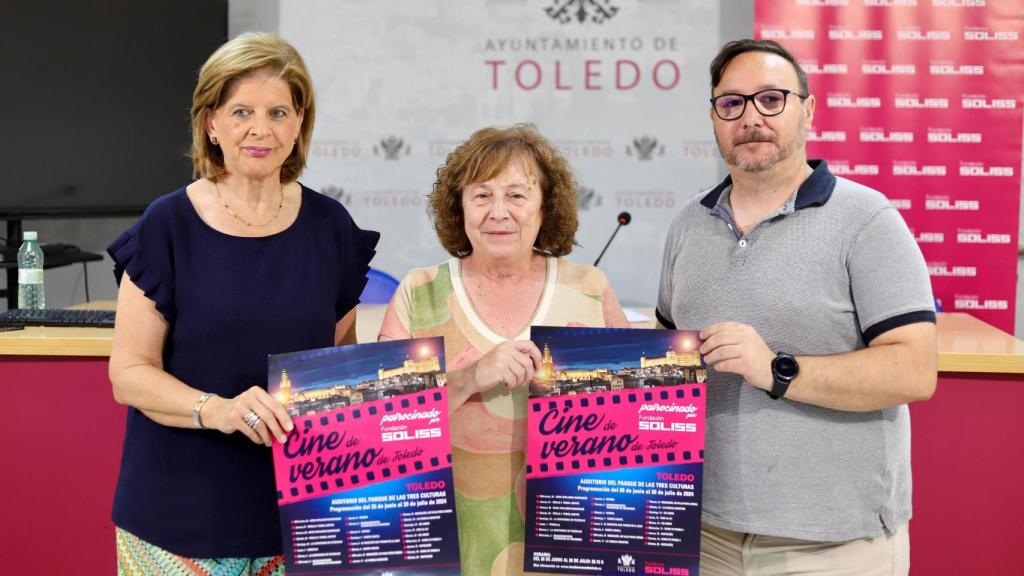 María Luisa González, Ana Pérez e Iván Santander, de izquierda a derecha.