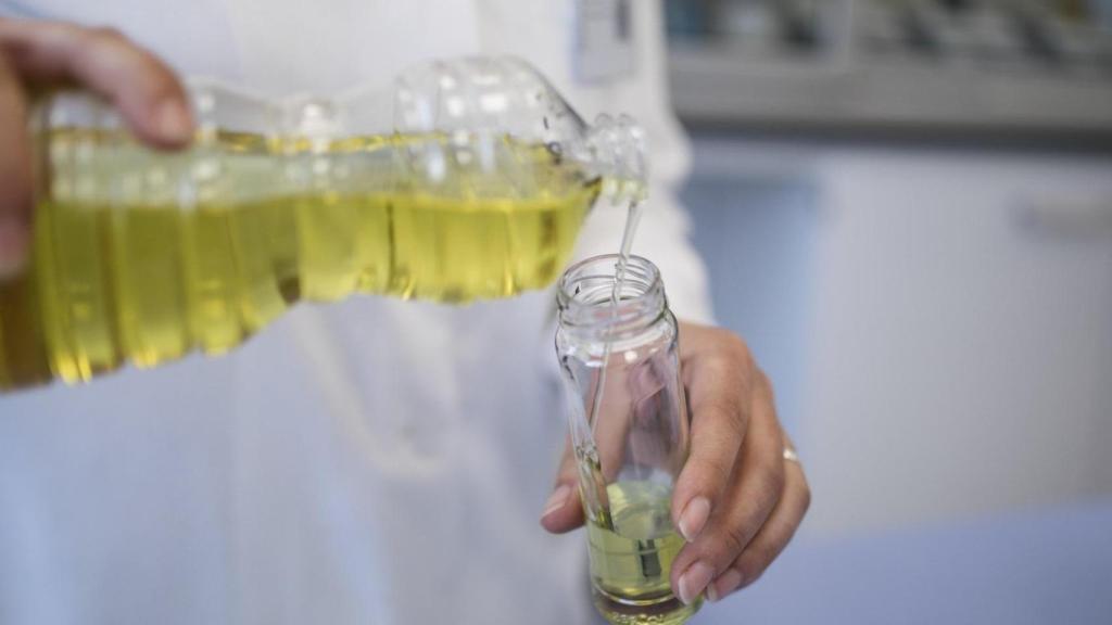 Aceite de orujo de oliva. ORIVA/EP.