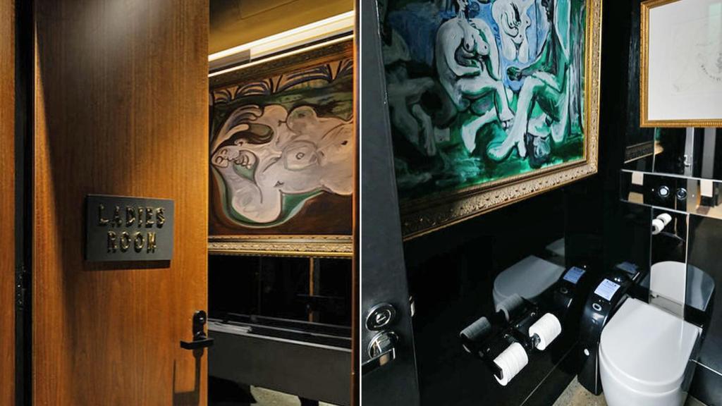 Cuadro de Picasso en la sala del museo MONA de Tasmania reconvertida en aseo femenino. Fotos: Kirsha Kaechele en Instagram