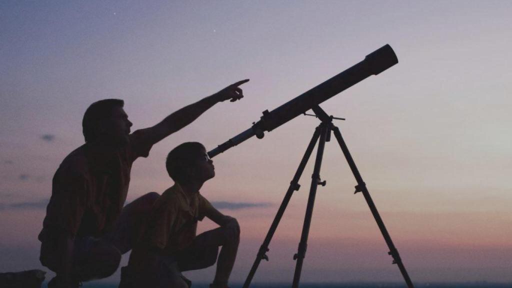 Miologia y estrellas con Rural It.