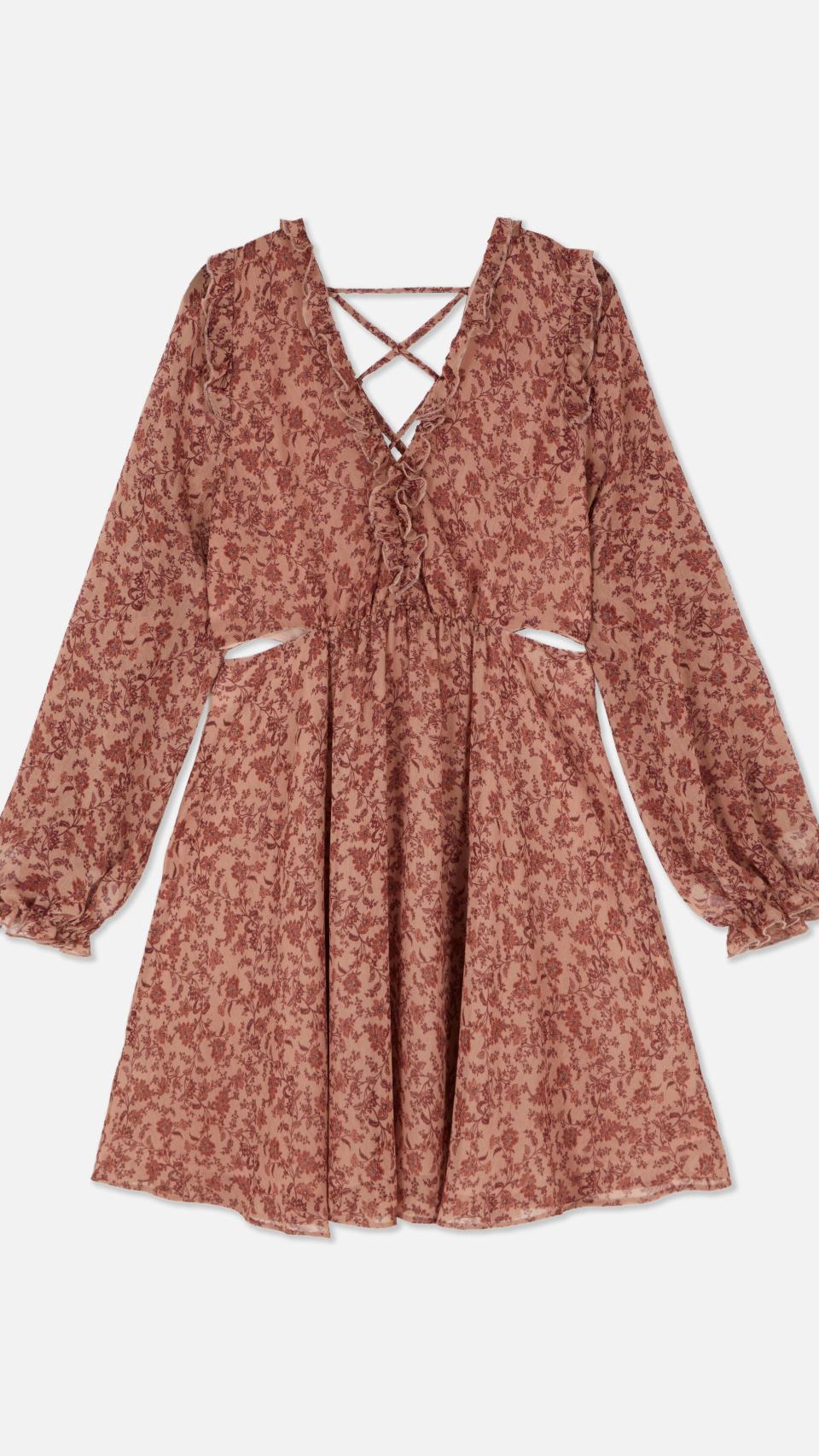 Vestido vaporoso de gasa con toques florales