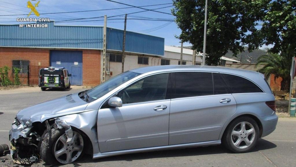 Estado en el que quedó el vehículo implicado. Foto: Guardia Civil