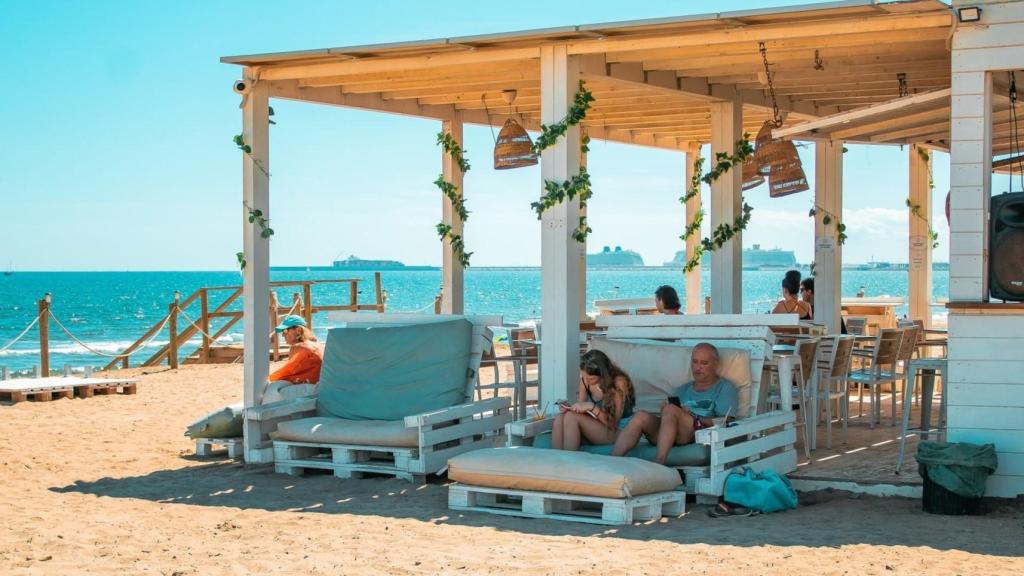 El chiringuito de la playa de Valencia donde desayuna la chef Begoña Rodrigo y que recomienda para este verano
