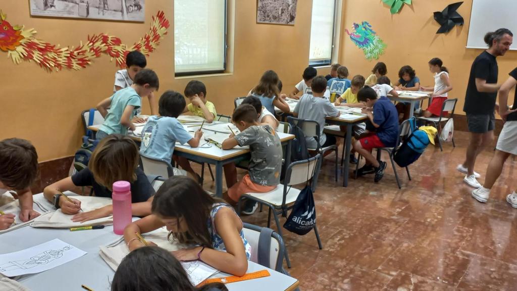 Talleres didácticos y actividades para los más pequeños protagonizan la Escuela de Verano del MARQ