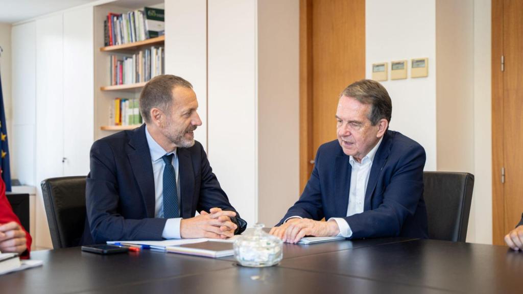 Reunión entre Abel Caballero y Ángel Contreras.