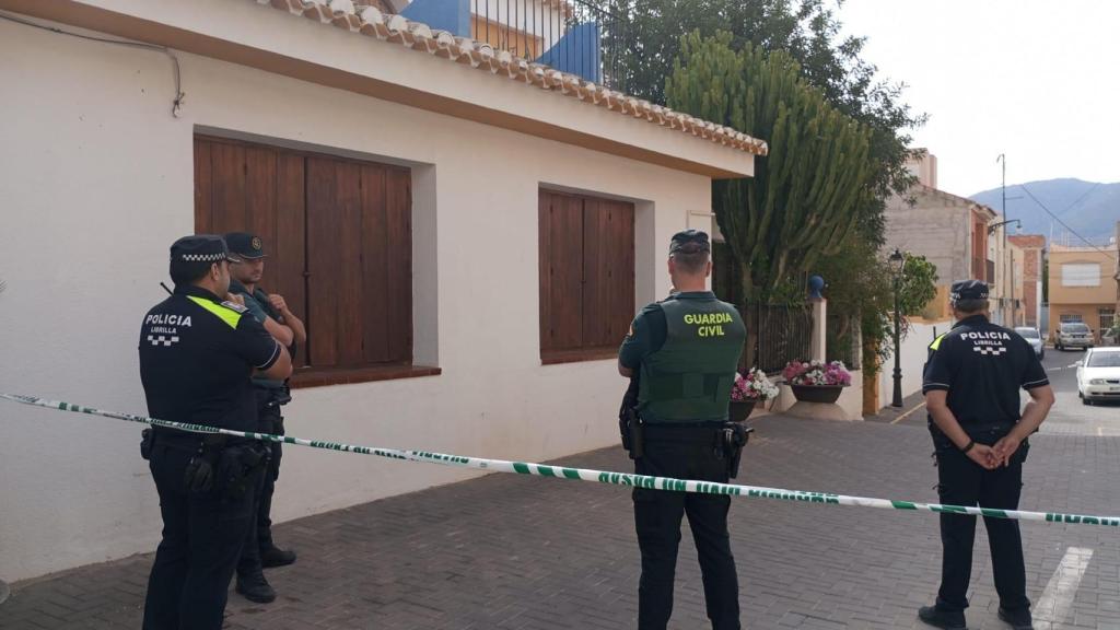 La casa de Emilio y María Nicolasa en Librilla donde se ha producido el parricidio durante la madrugada del jueves.