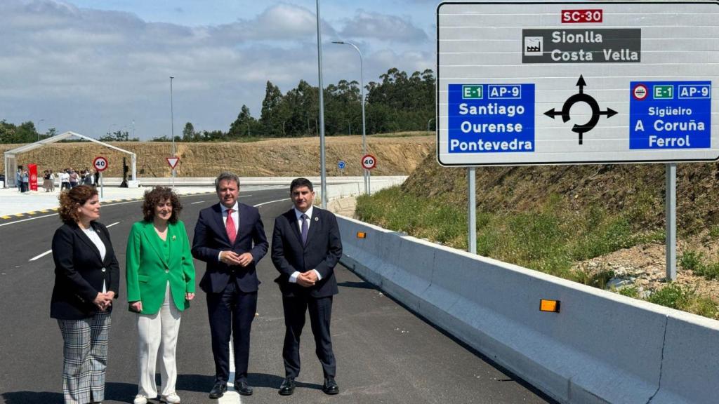 Inauguración del enlace orbital en Santiago.