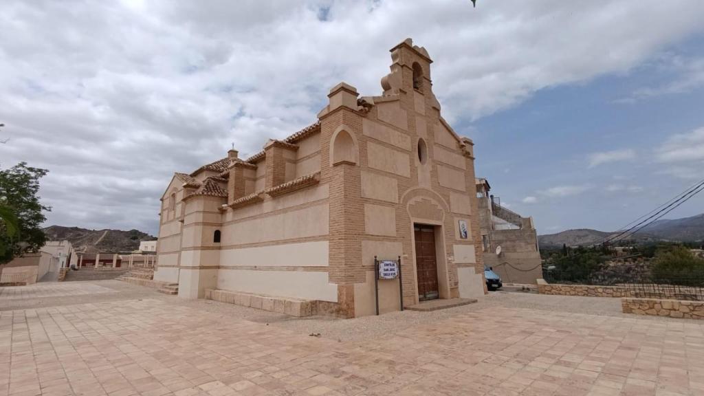 La Ermita de San José, ubicada cerca del lugar donde se produjo el presunto asesinato el pasado día 20.