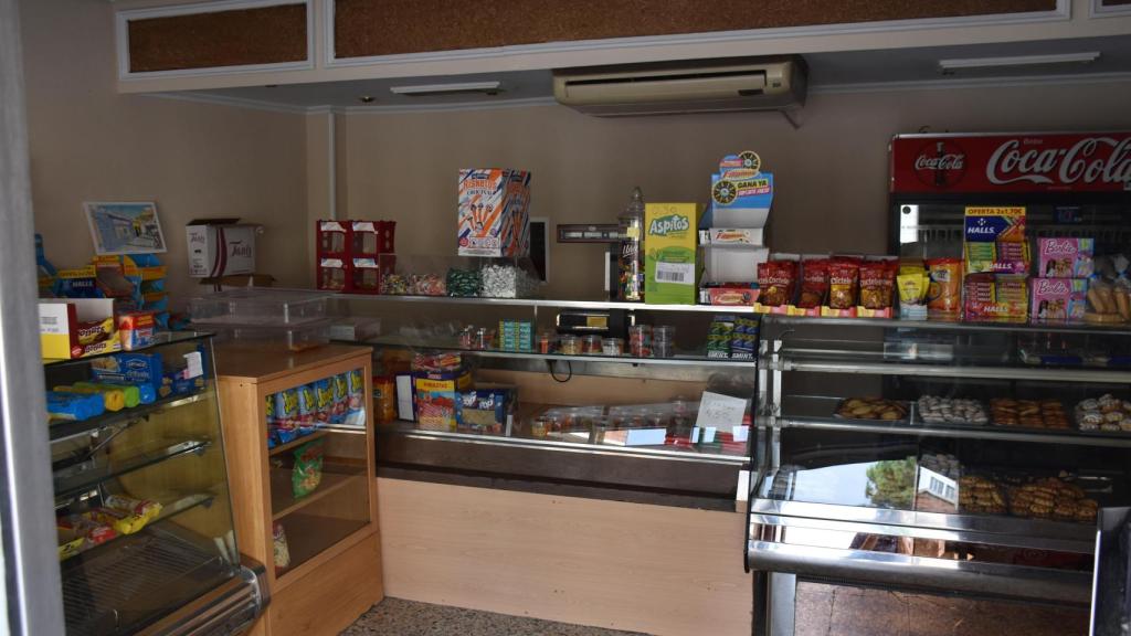 Imagen de dentro de la pastelería