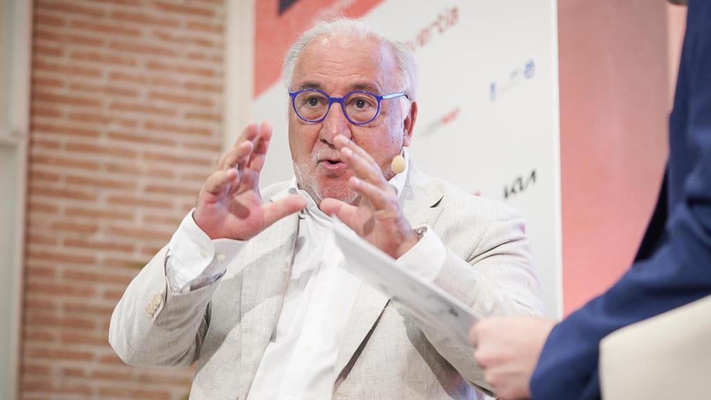 El director de la DGT, Pere Navarro, durante el V SImposio de la Movilidad y las Ciudades de EL ESPAÑOL e INVERTIA.