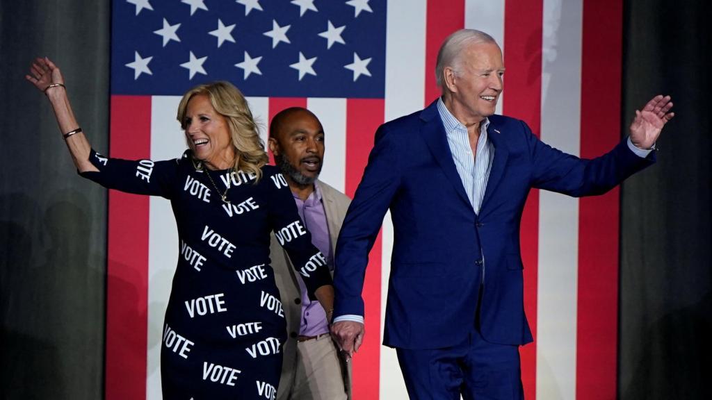 Jill y Joe Biden, en el acto de campaña en Raleigh