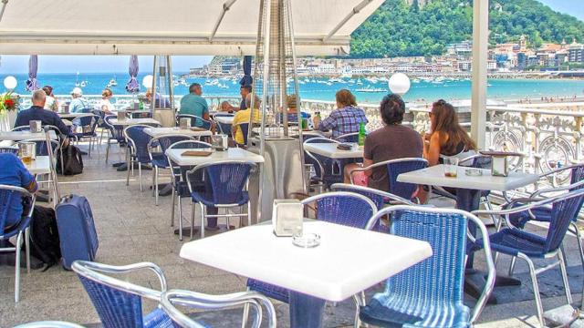 La terraza de Café de la Concha.