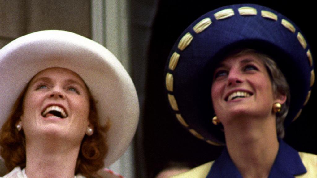 Diana de Gales y Sarah Ferguson en una imagen de archivo.