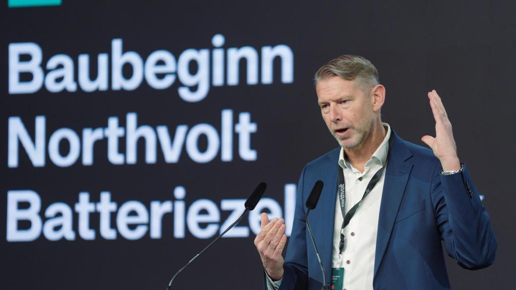 Peter Carlsson, director ejecutivo de Northvolt, habla antes del inicio de la construcción de la fábrica de Northvolt.