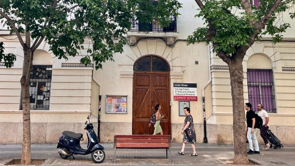El colegio público Lluis Vives de Valencia. EE