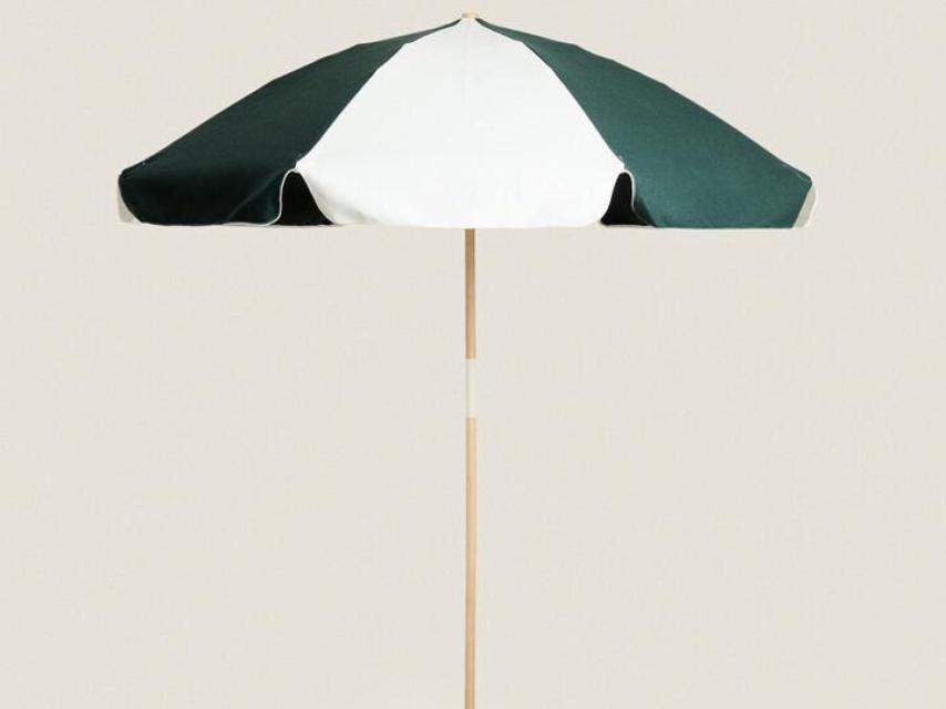 Una sombrilla para ir a la playa.