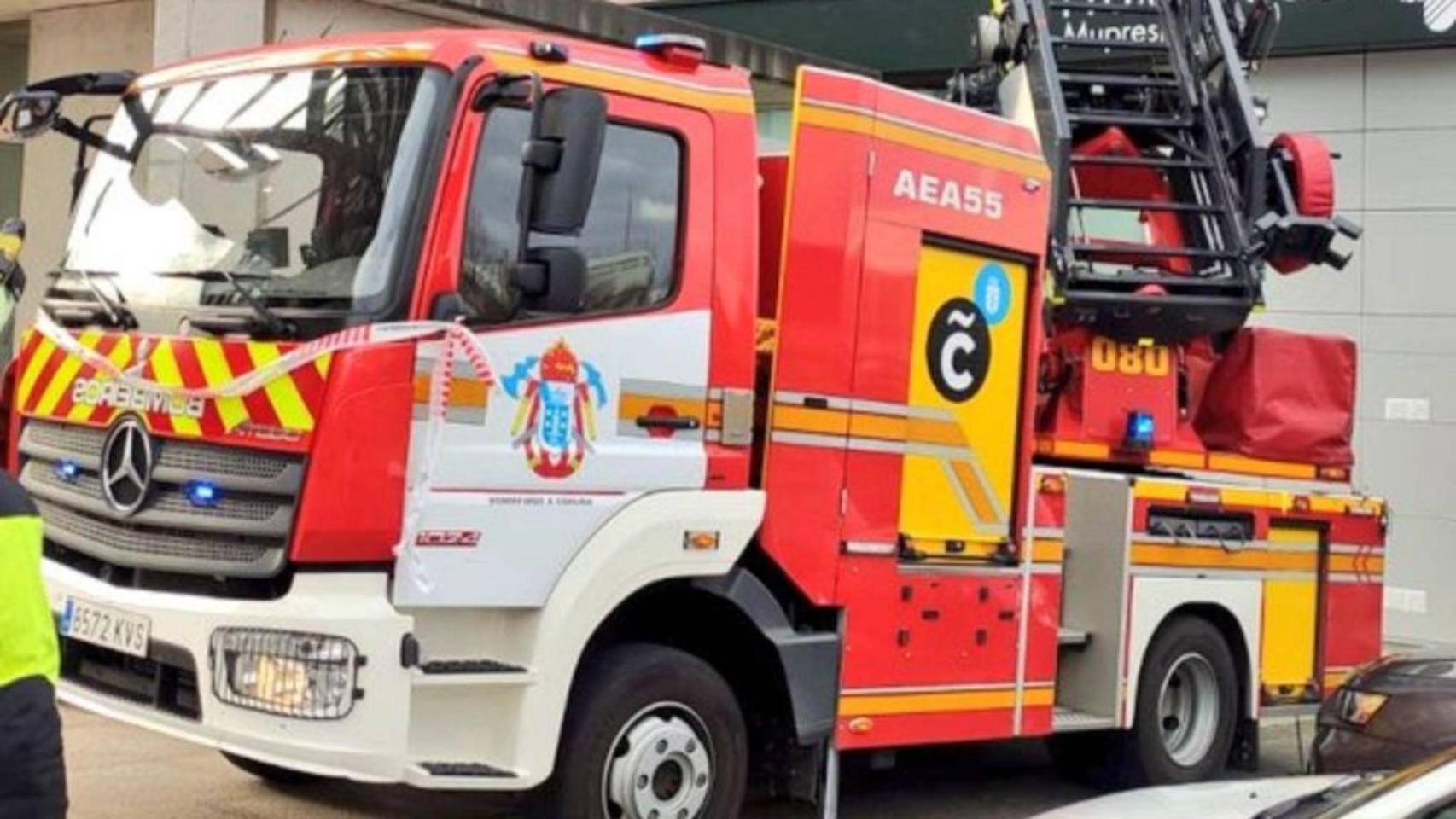 Un incendio calcina de madrugada una vivienda en San Pedro de Visma, en A Coruña