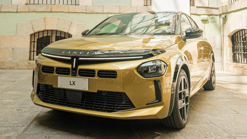Lancia Ypsilon.