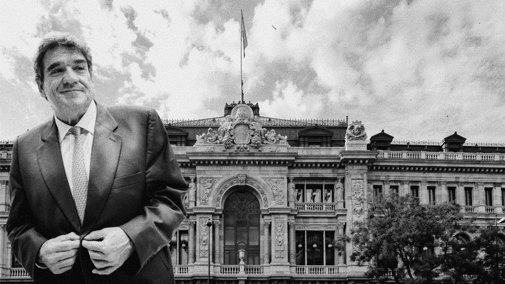 José Luis Escrivá y la fachada del Banco de España.