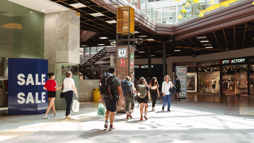 Outlet Área Central.