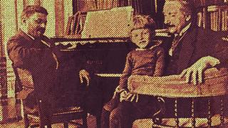 Paul Ehrenfest en su despacho durante una visita de Einstein en 1920 (junto a Paul Ehrenfest junior)