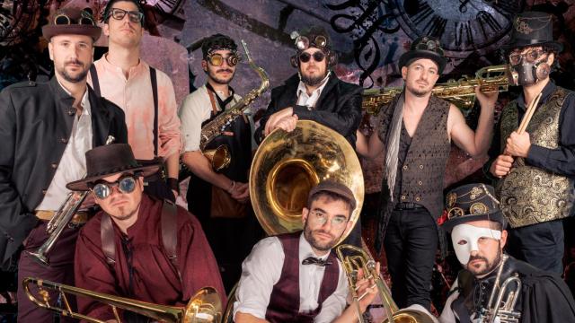 La banda murciana Steam Brass Band actúa este miércoles en el Festival Internacional de Jazz de San Javier
