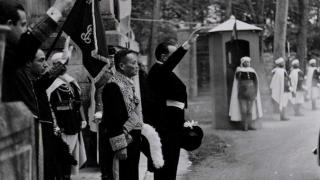 Presentation of credentials by the Japanese ambassador, Yakichiro Suma, to Franco on November 23, 1938 in Burgos.
