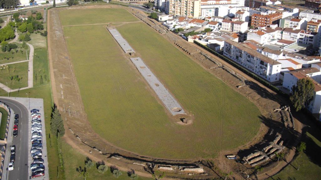 Vista aérea del circo romano de Mérida.