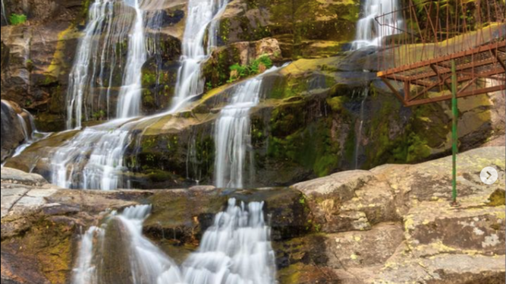 Cascada de Caozo