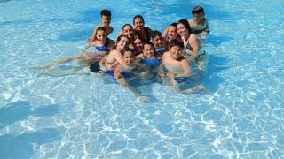 Niños y niñas de la Fundación Blas Méndez Ponce en una de sus actividades.