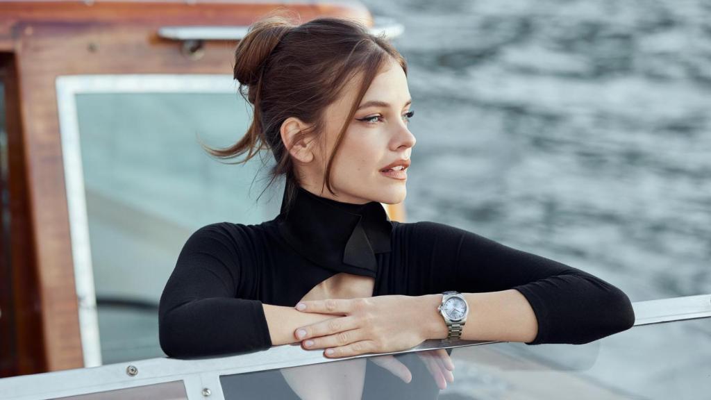 Barbara Palvin, en la campaña de Longines.