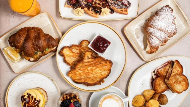 Los desayunos de Carlotta Bakery.