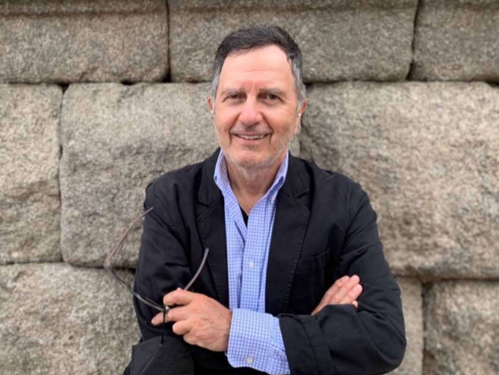 El destacado novelista chileno y exministro de Cultura y Relaciones Exteriores, Roberto Ampuero.