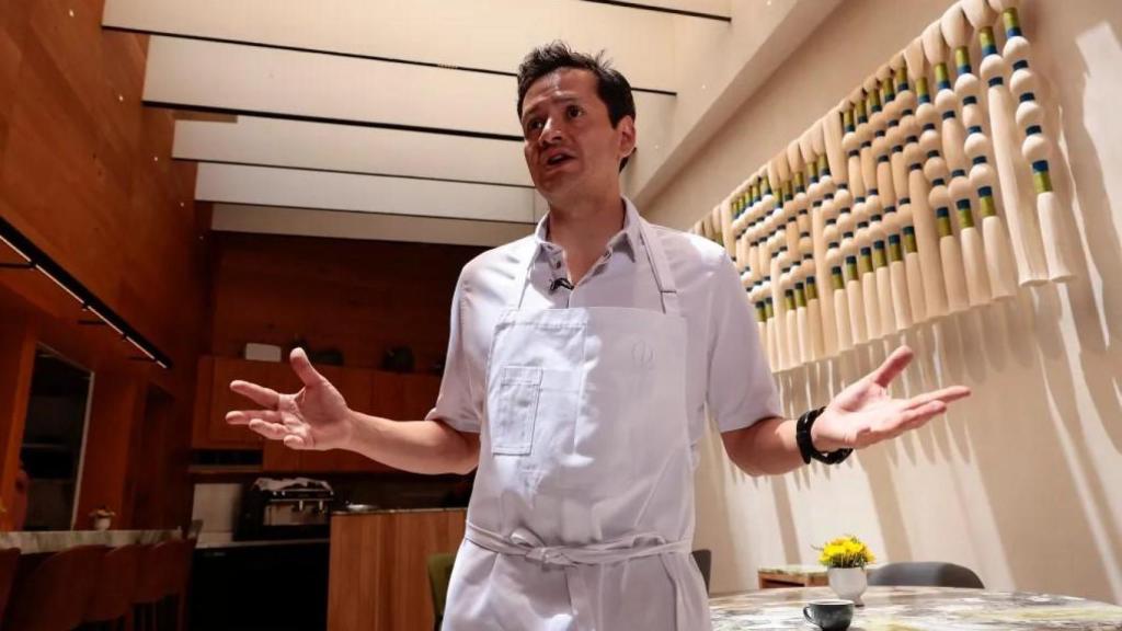 Jorge Vallejo en Quintonil.