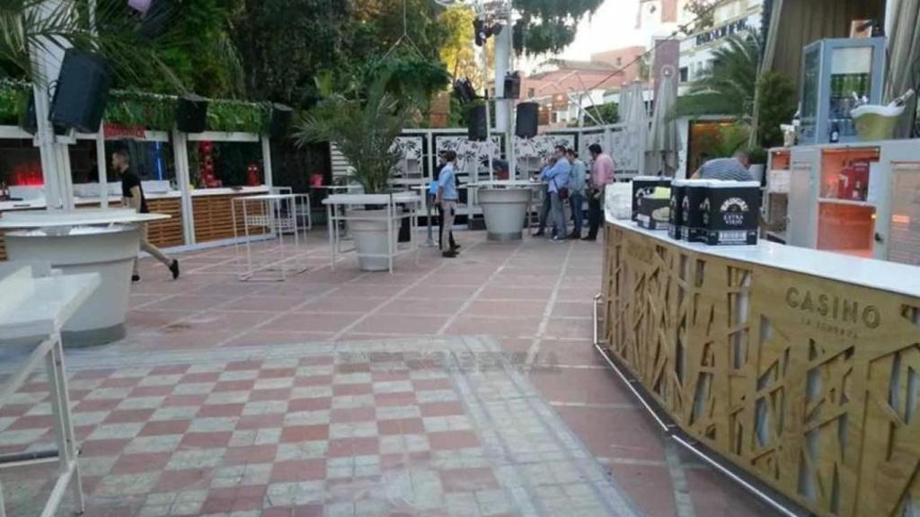 Terraza del Casino de la Exposición, gestionada como discoteca hasta hace unas semanas.