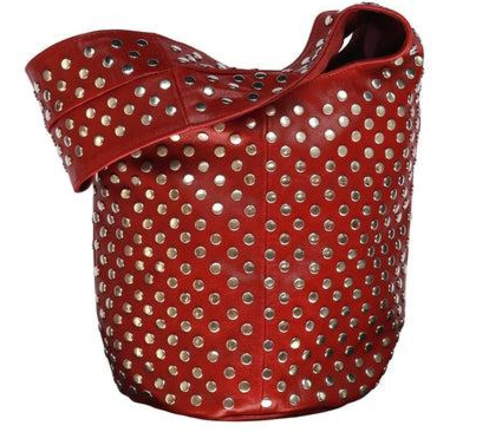 Modelo Airlie Granate de Cabarita.