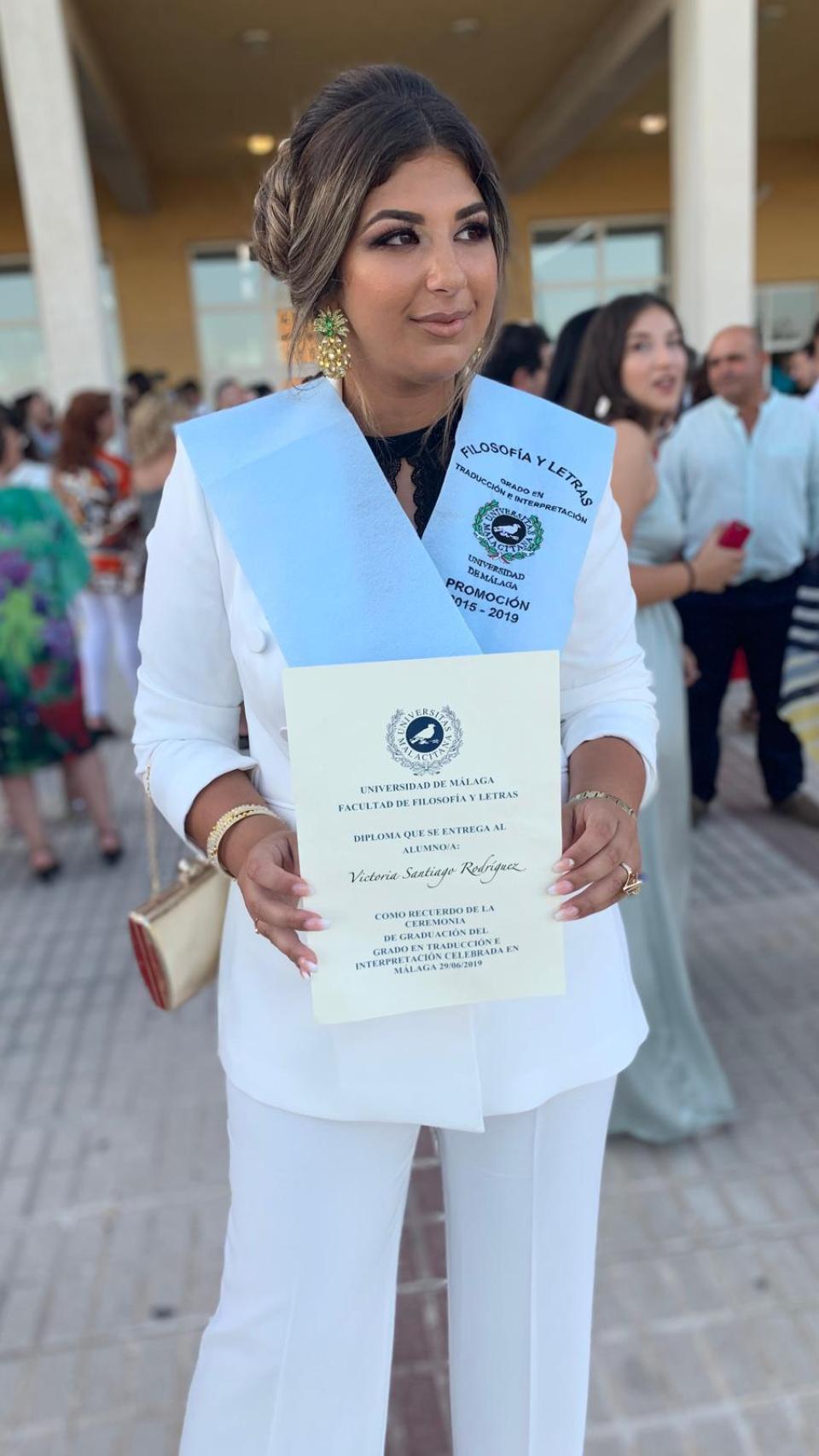 Victoria Santiago el día de su graduación