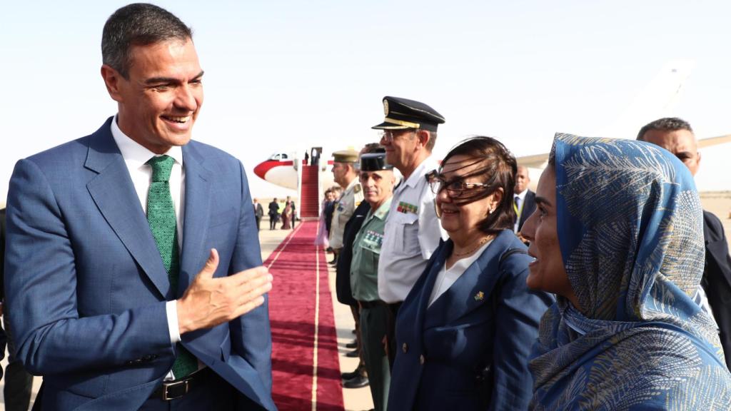 El presidente del Gobierno, Pedro Sánchez, a su llegada este martes a Mauritania.