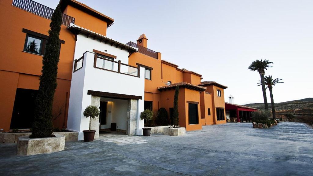 La bodega Señorío de Nevada.