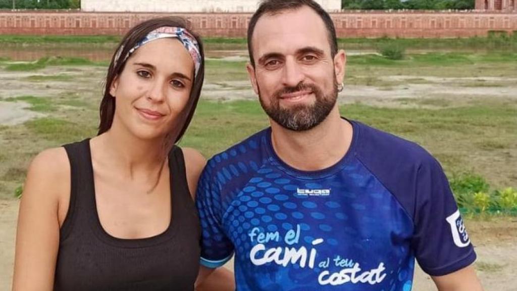 Merce Molass y Eric Soler,  los catalanes que viajaron hacer turismo a Nepal.