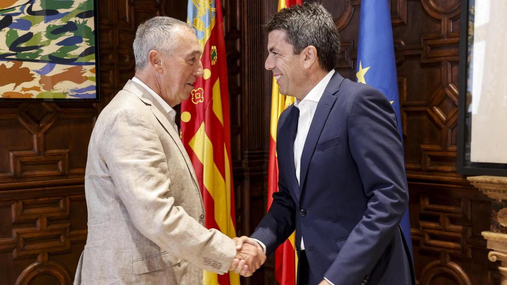 Baldoví y Mazón en una reunión institucional en el Palau de la Generalitat