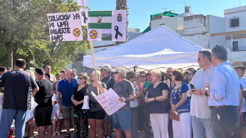 Concentración en la Puebla del Río