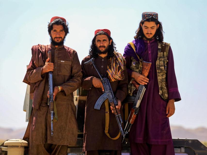 Patrulla de seguridad talibán en Kabul.