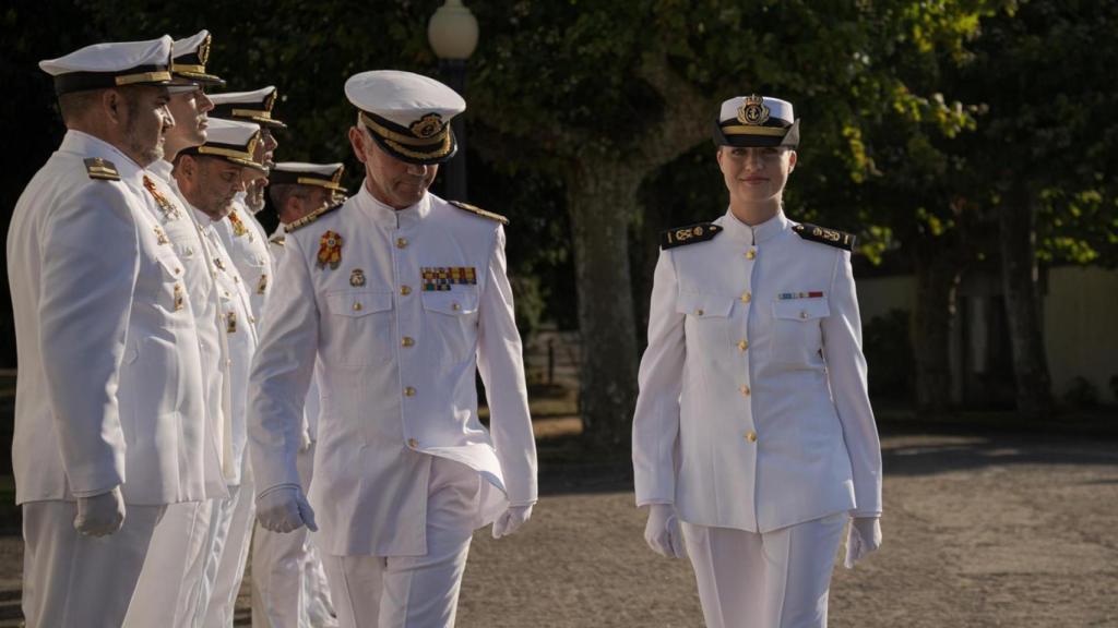 La Princesa Leonor a su llegada a la Escuela Naval de Marín.