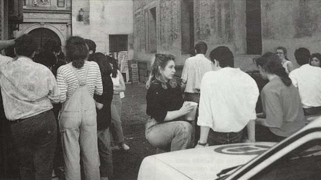 Anuncio y fotografía del Trébol en los 90. BVCLM.